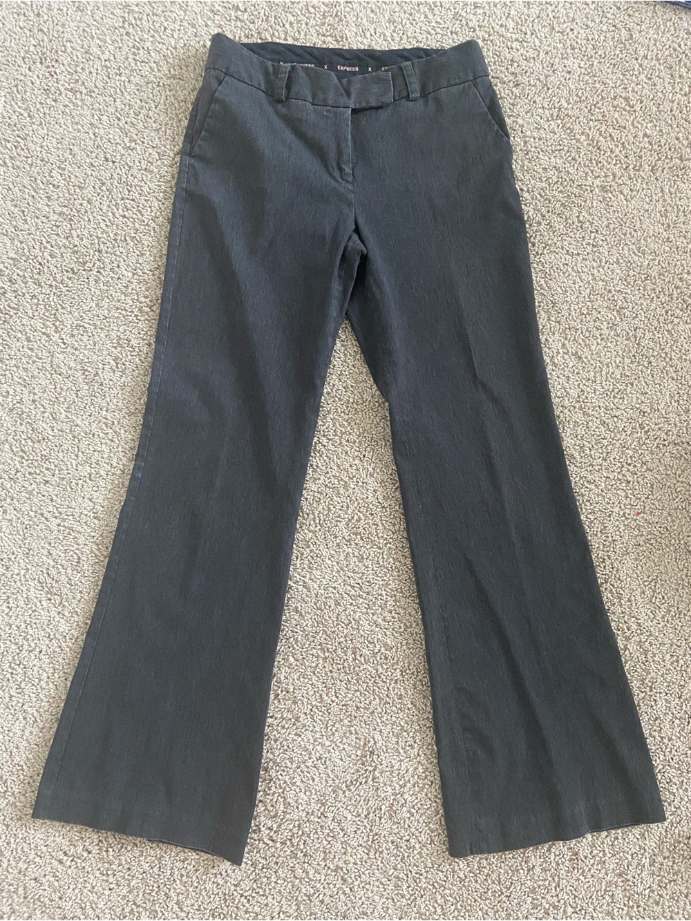 Express X Correspondent Women's Gray Flared Dress Pants Sz 6R Grey